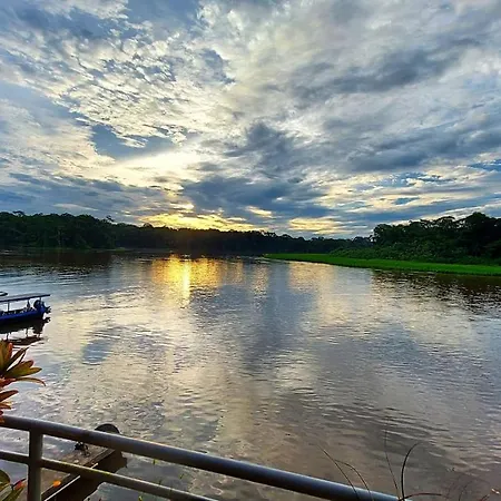 Tortuguero Adventures Guesthouse Exterior photo